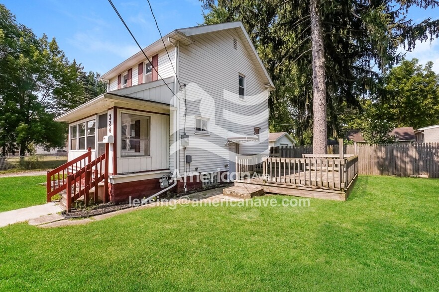 Building Photo - 324 Danberry St