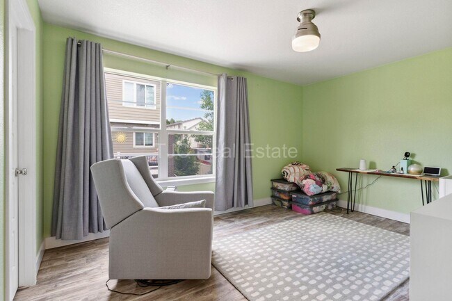 Building Photo - 8890 Yates Dr