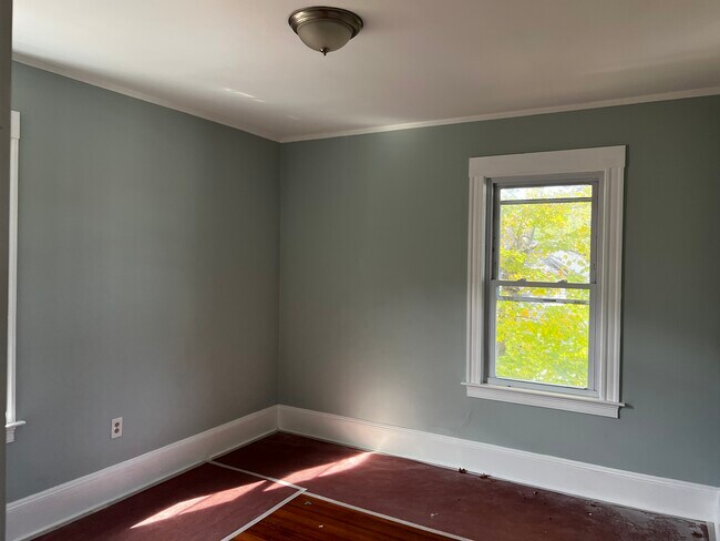 Building Photo - Broadway Street Haverhill Residences