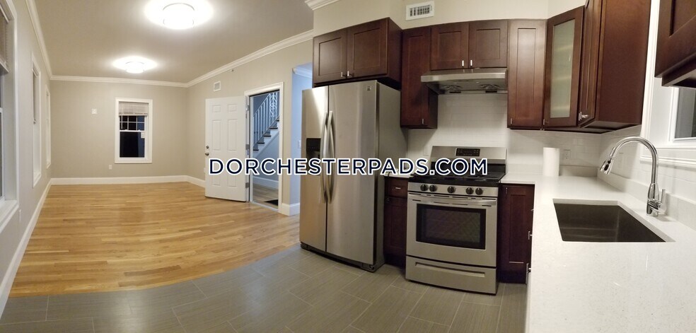 Building Photo - 273 Hancock St