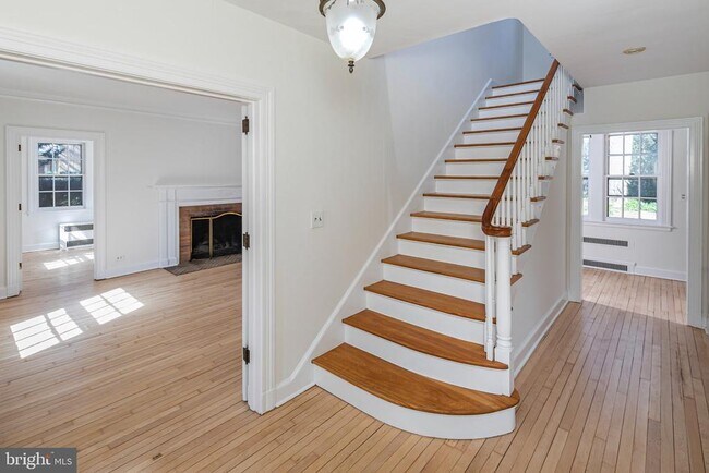 Building Photo - 150 Prospect Ave