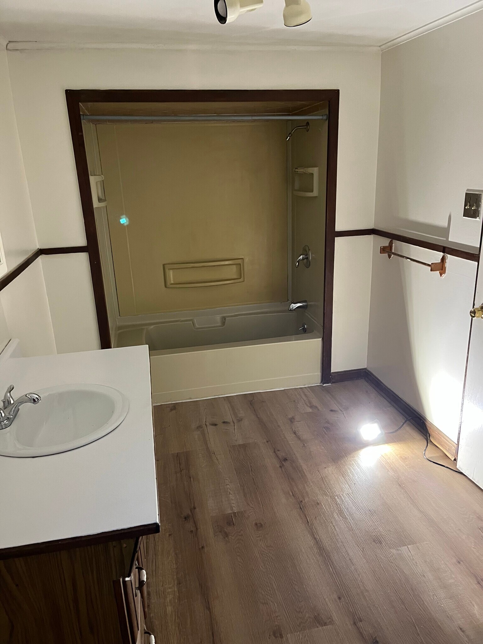 Building Photo - 56 W Weir St