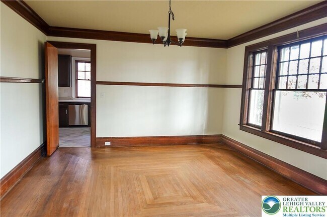 Building Photo - 5101 William Penn Hwy