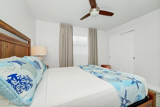 Building Photo - 363 Harbor Dr