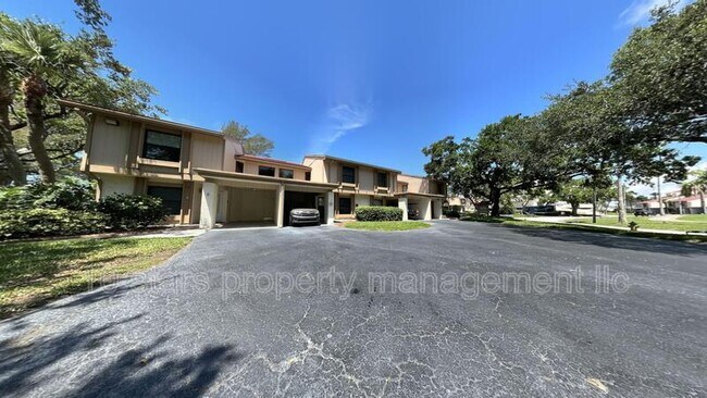 Building Photo - 6287 Sun Blvd