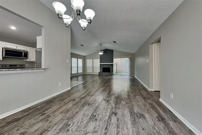 Building Photo - 9 Briervine Ct
