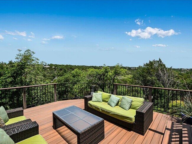 Building Photo - 7603 Bellflower Cove