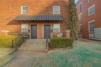 Building Photo - One bedroom loft in Midtown OKC!