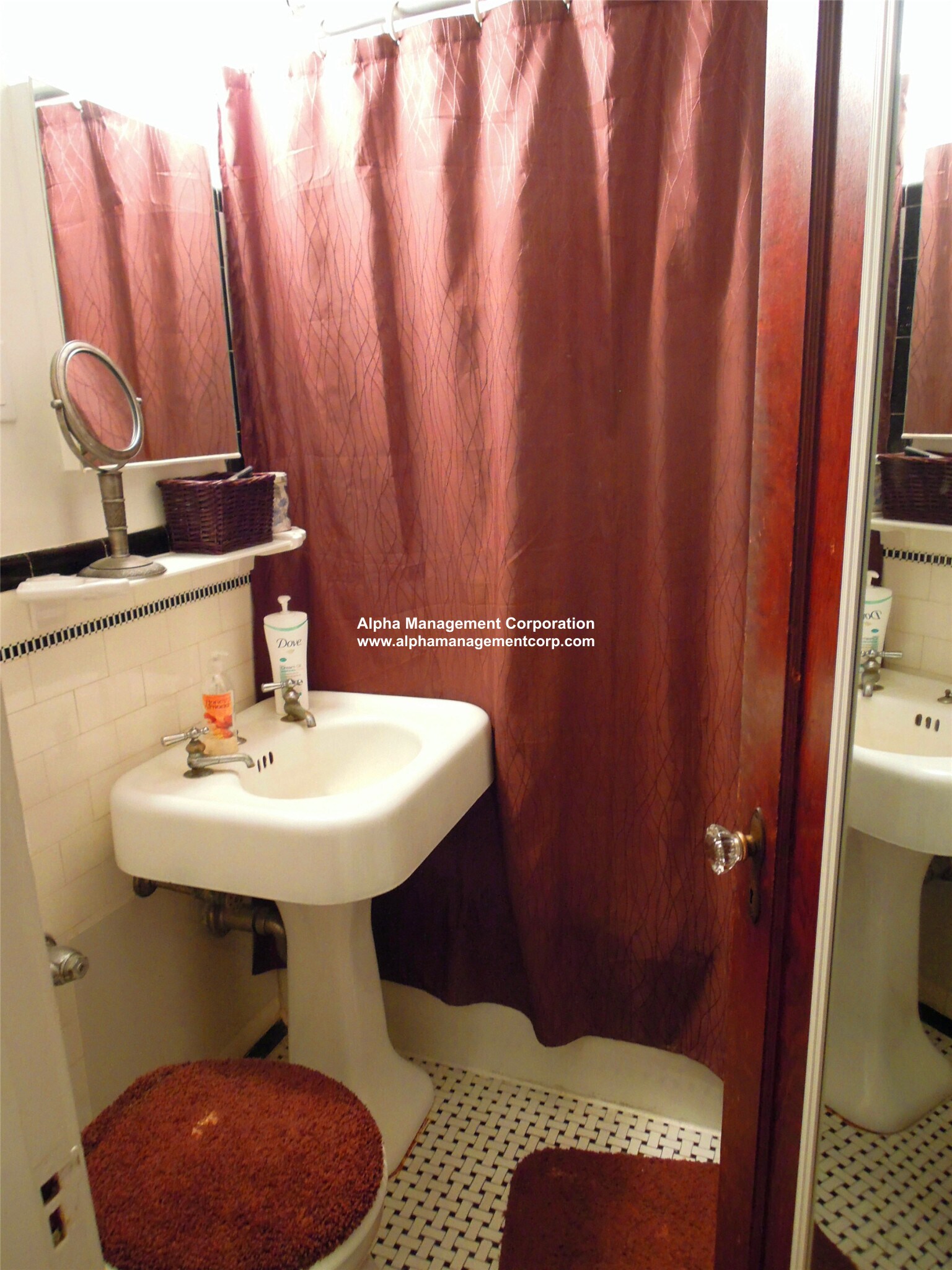 Building Photo - 349 Pleasant St