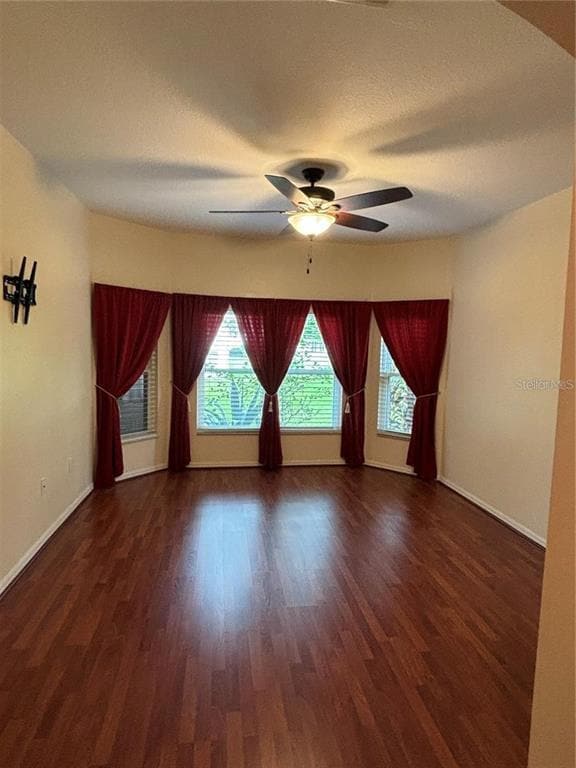 Building Photo - 284 Lake Cassidy Dr