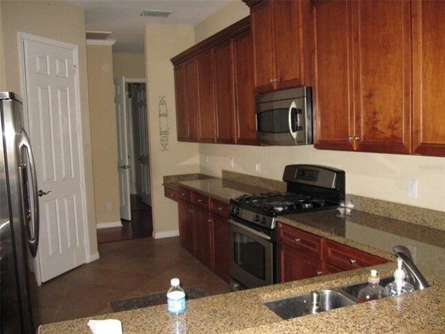 Building Photo - 20017 Daytona Way