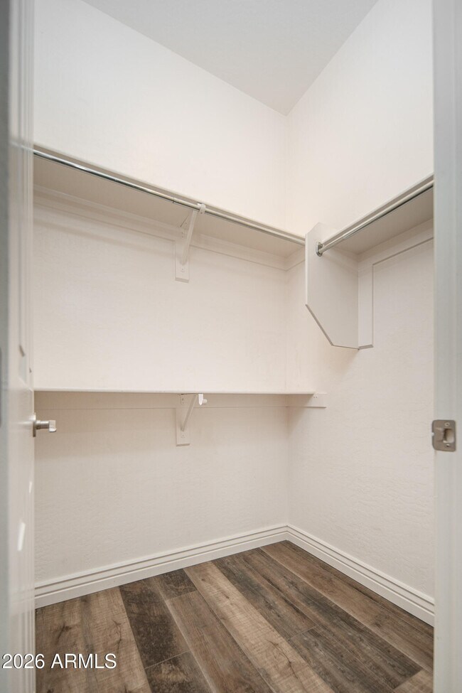 Building Photo - 20377 W Shadow St