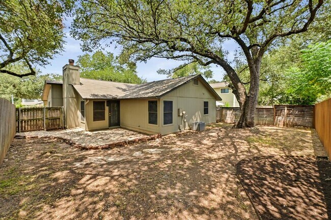 Building Photo - 7403 Dallas Dr