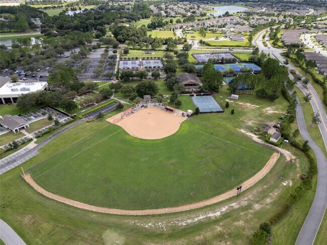 Building Photo - 6176 SW 93rd Ave