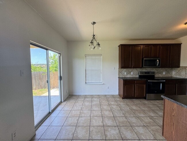 Building Photo - 6402 Taree Loop