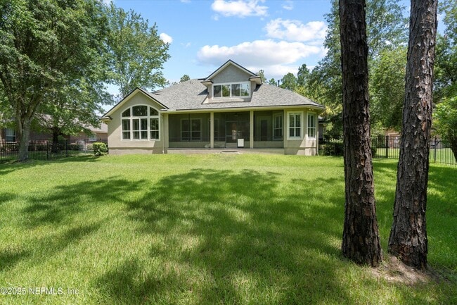 Building Photo - 713 Carthage Pl