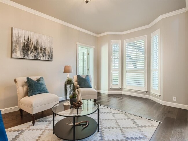 Building Photo - 8915 Spicebrush Dr