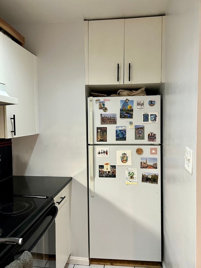 Building Photo - Beautiful Dupont 1Br w/ Historic Charm, 97 Walkscore!