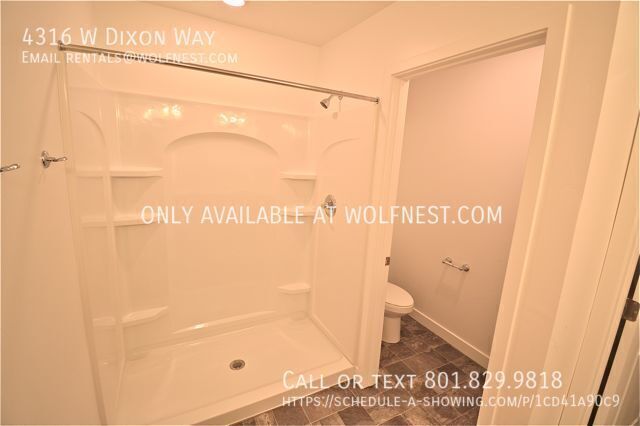 Building Photo - 4316 W Dixon Way