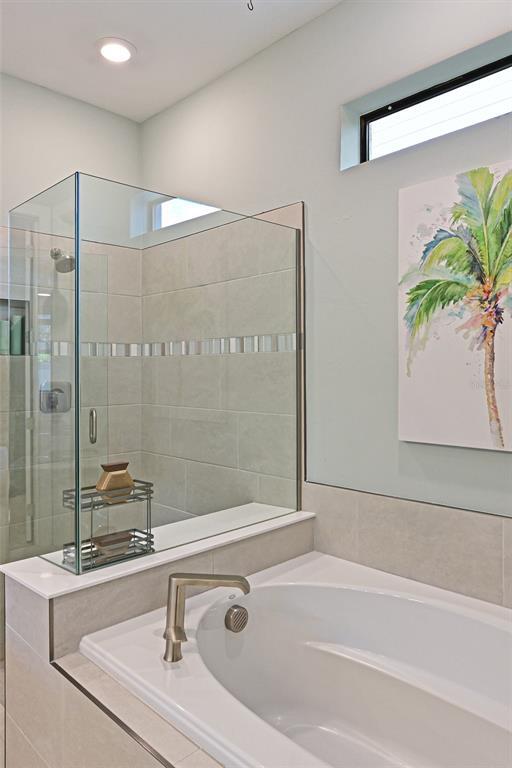 Building Photo - 718 Gadwall Ct