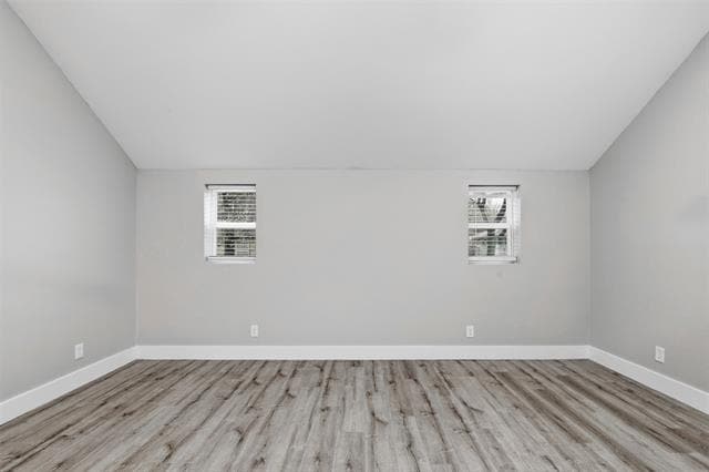 Building Photo - 227 S Hampton Rd