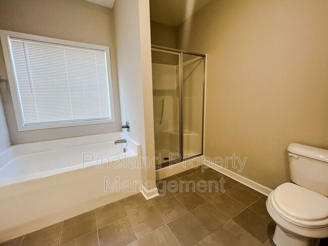 Building Photo - 388 Dundee Farm Rd