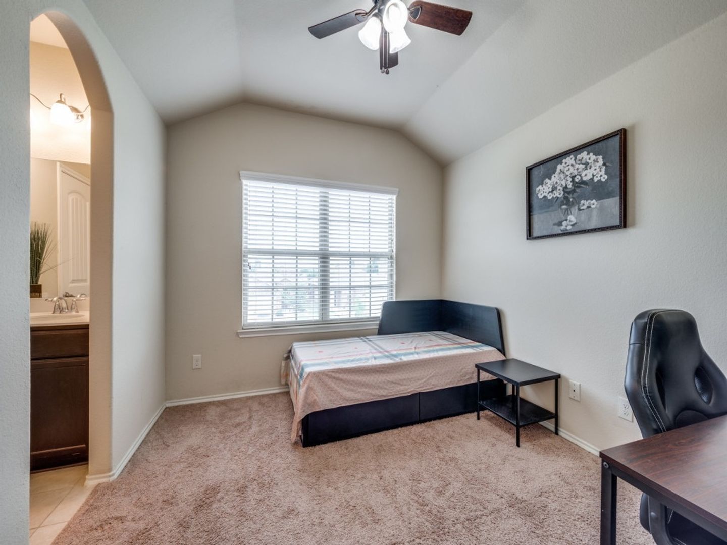 Building Photo - 8920 Deadwood Ln