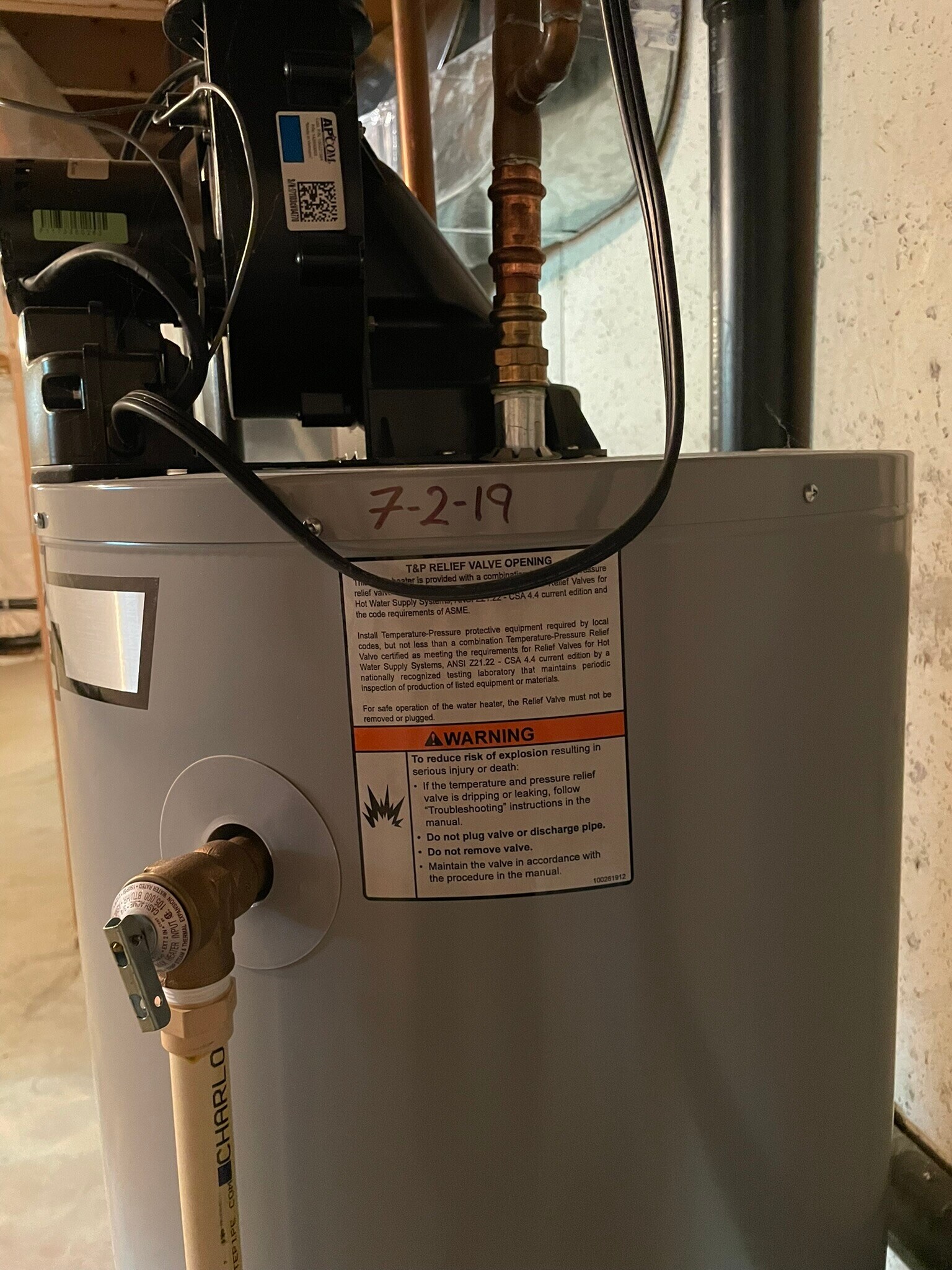 Water Tank 2019 with Brand New Anode Rod - 2020 Palmer Rd