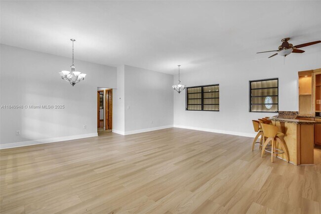 Building Photo - 12845 SW 49th Terrace