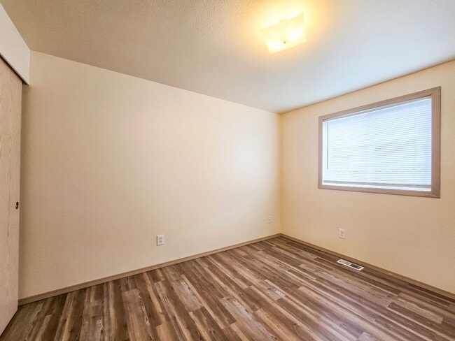 Building Photo - 4BD Marysville Home