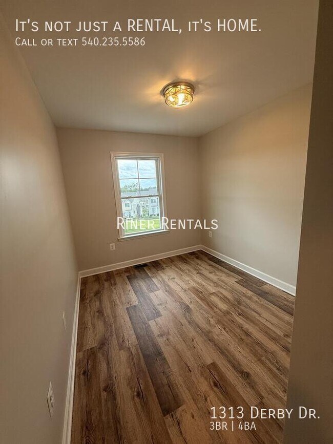 Building Photo - 1313 Derby Dr