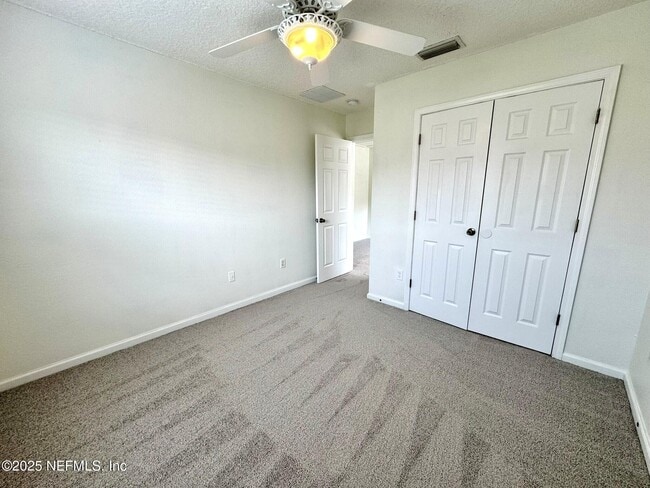 Building Photo - 1500 Calming Water Dr