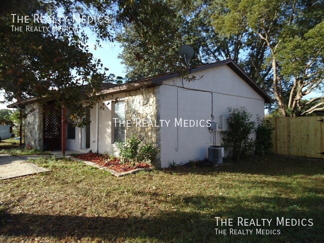 Building Photo - 3226 Redditt Rd