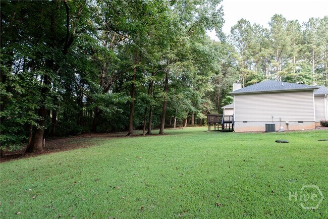 Building Photo - 105 Fox Hall Trail