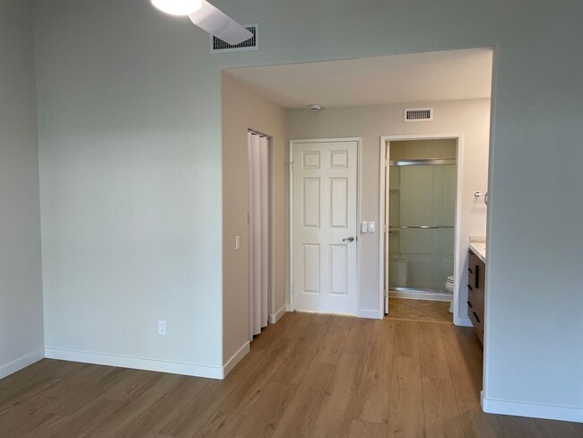 Building Photo - 2 Bedroom Ranch Style Home in RANCHO SAN DIEGO