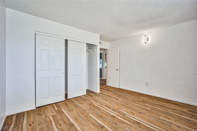 Building Photo - 3585 Arville St