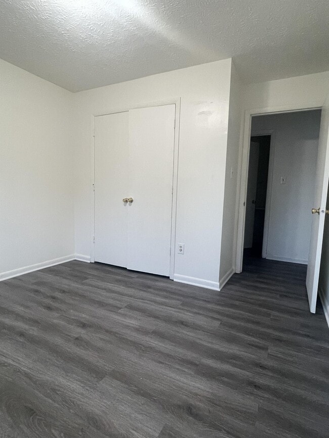 Building Photo - 6408 Starbrook Dr