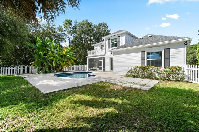 Building Photo - 118 Barbados Dr