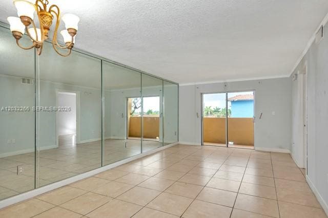 Building Photo - 2735 W 52nd St