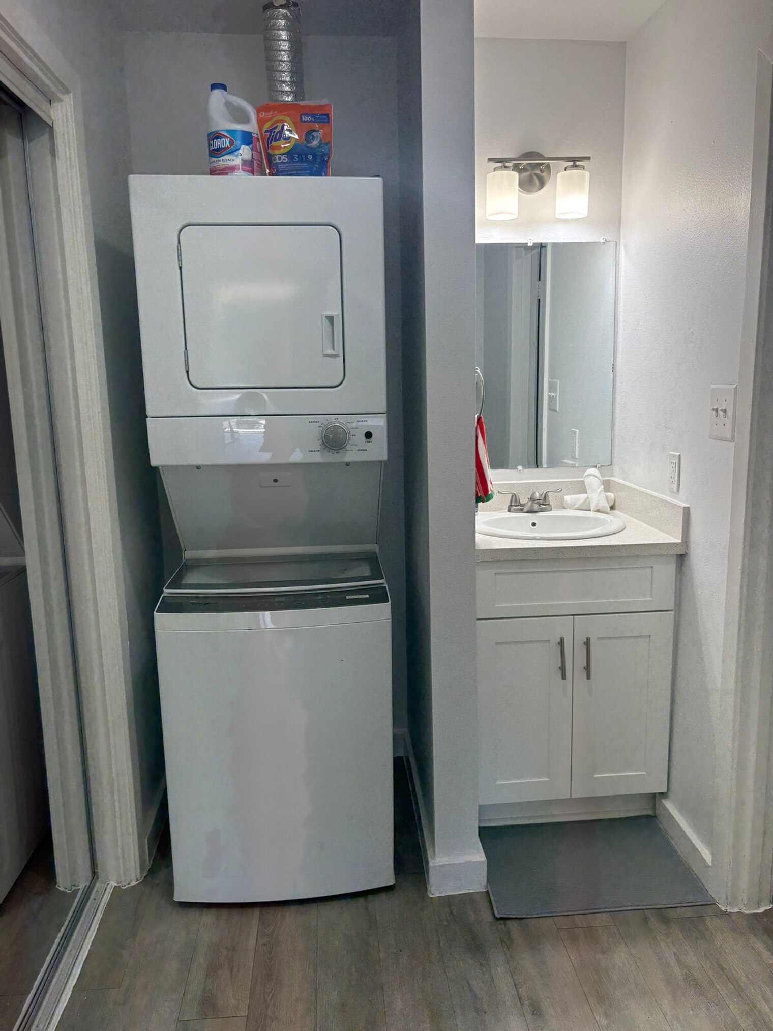 Building Photo - 3104 Stoneway Dr