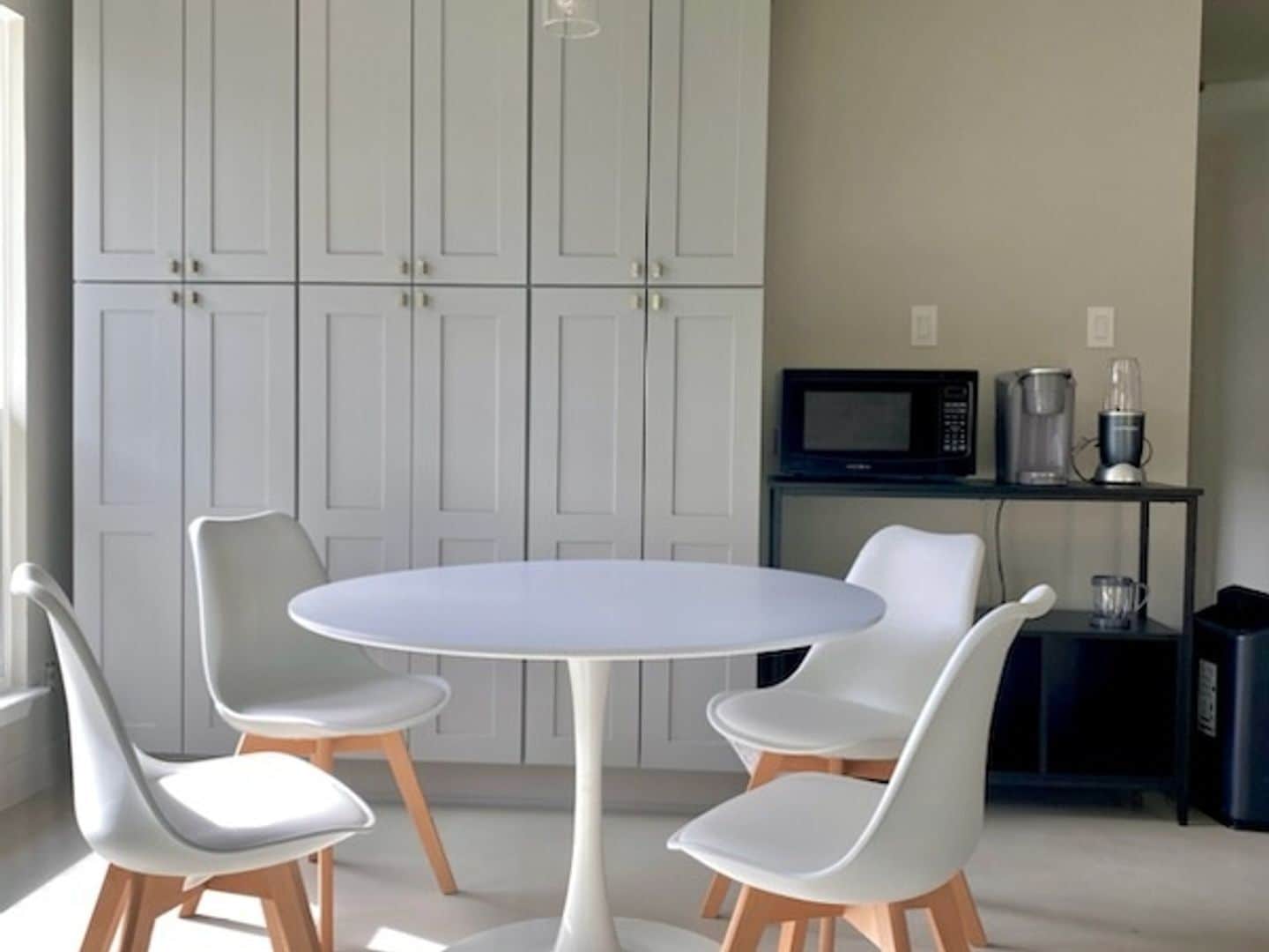 Building Photo - 2113 Courtney St