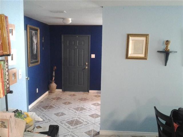 Building Photo - 2825 Mesa Valley Dr