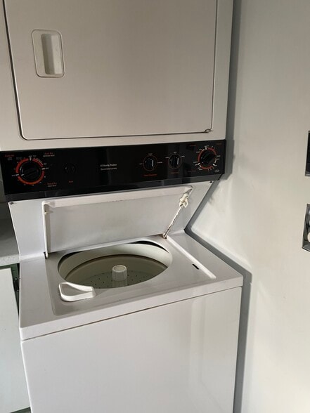 Building Photo - 1506 15th St