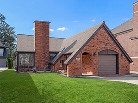 Building Photo - 399 Baldwin Rd