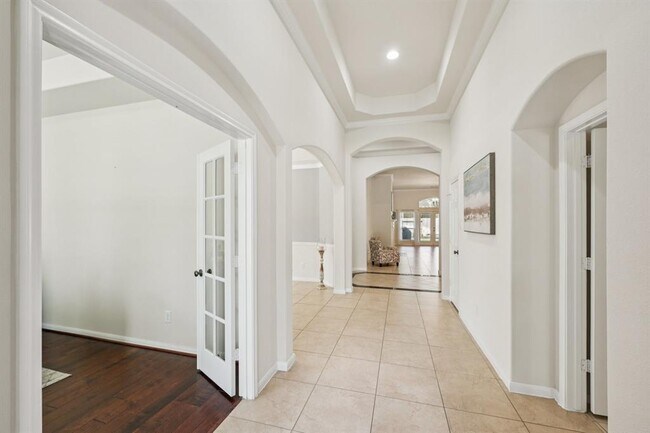 Building Photo - 28623 Hunters Shore Dr