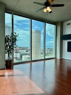 Building Photo - 777 N Ashley Dr