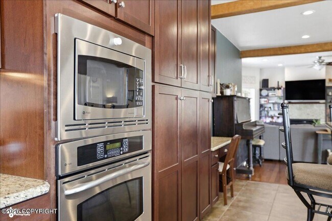 Building Photo - 18651 Caspian Ct
