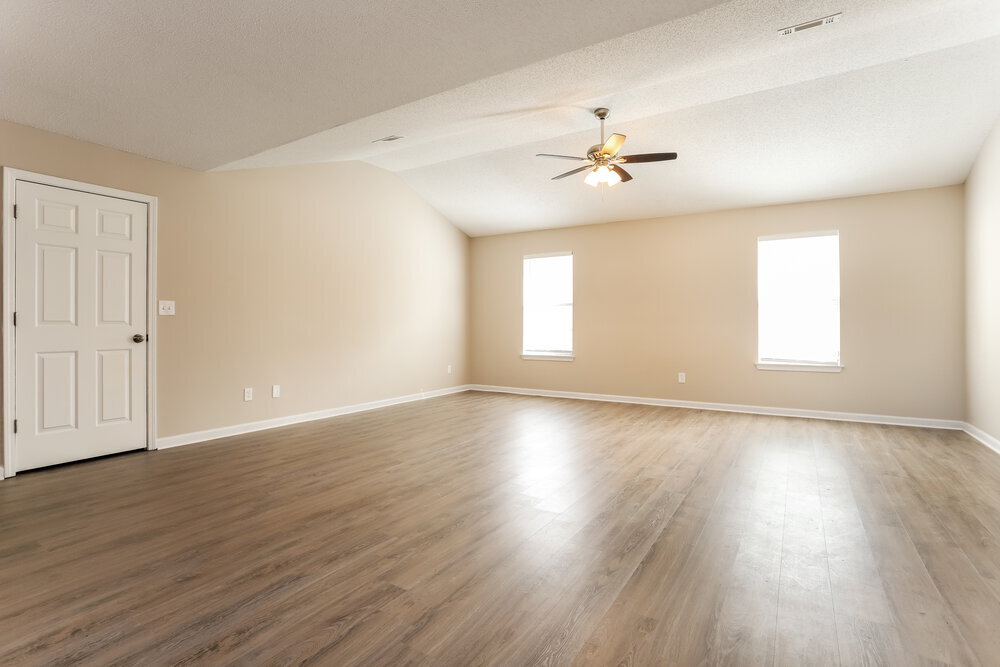 Building Photo - 2244 Waters Run