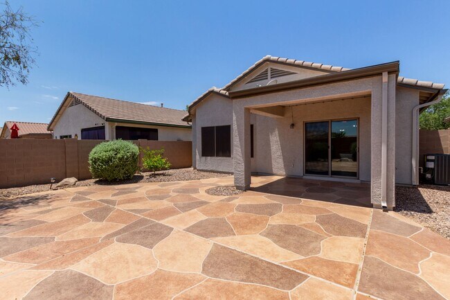 Building Photo - Modern Desert Retreat in Anthem at Merrill...