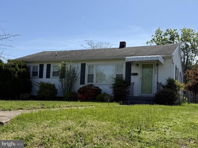 Primary Photo - 458 Hanson Ave